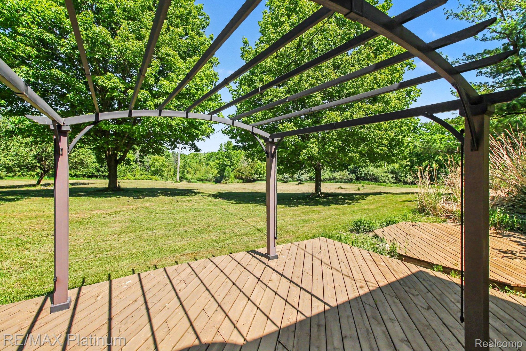 2647 Curdy Road Howell, MI 48855 - Photo 21 of 34 025_file_8286.jpg