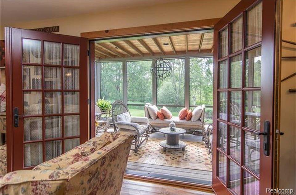 4916 Bullard Road Hartland, MI 48353 - Photo 21 of 62 21.jpg