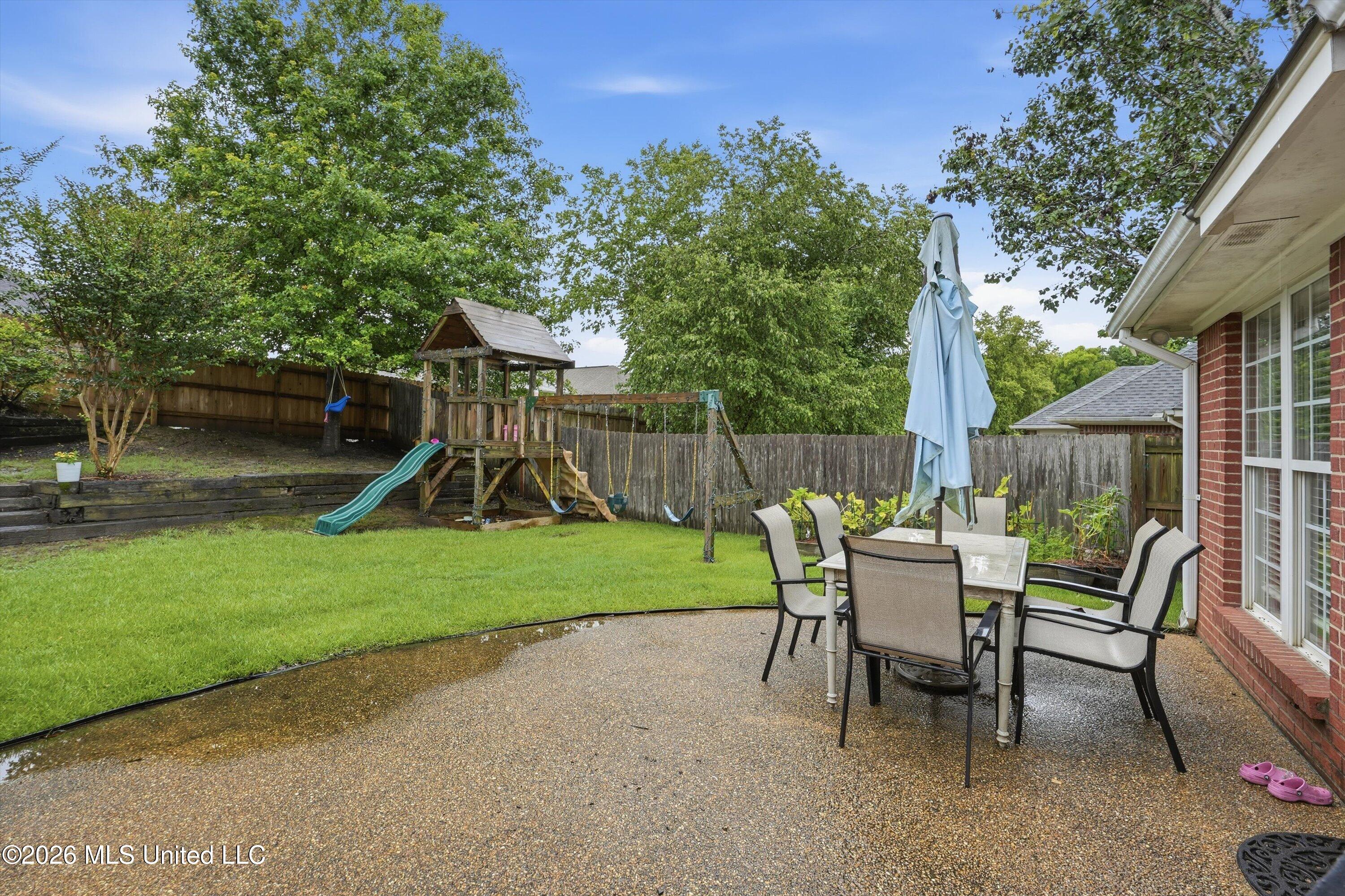 1308 Pecan Cove Brandon, MS 39042 - Photo 33 of 36 33-1308_Pecan_Cv_033