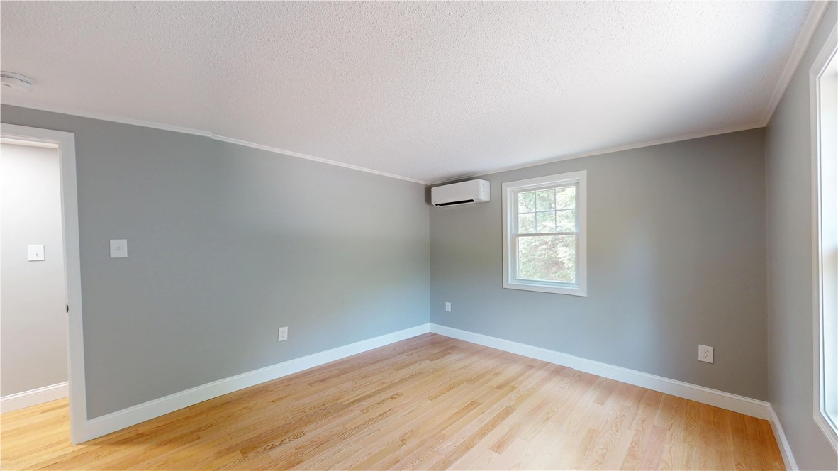 112 Cranberry Ridge Road Glocester, RI 02857 - Photo 13 of 31