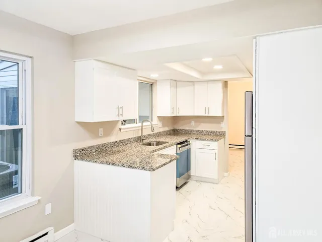 $449,900 | 307 B Modele Plaza, Monroe Township, NJ 08831