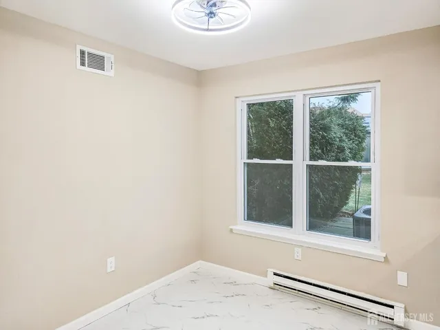 $449,900 | 307 B Modele Plaza, Monroe Township, NJ 08831