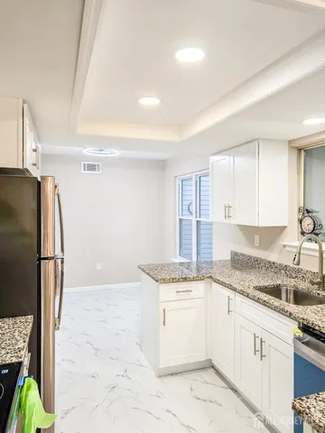 $449,900 | 307 B Modele Plaza, Monroe Township, NJ 08831