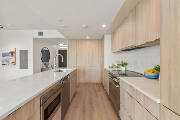 $1,345,000 | 120 Nantasket Road, Unit PH5, Hull, MA 02045