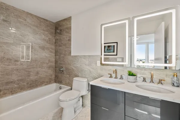 $1,345,000 | 120 Nantasket Road, Unit PH5, Hull, MA 02045