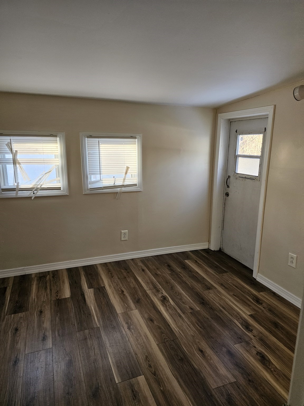 44 Rest Way Springfield, MA 01119 - Photo 10 of 11 Gallery Image 10