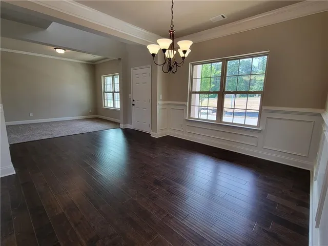 $569,670 | 996 Lakeview Oaks Court, Grayson, GA 30017