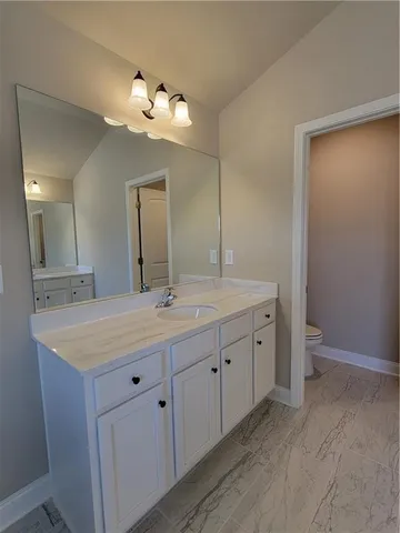 $569,670 | 996 Lakeview Oaks Court, Grayson, GA 30017