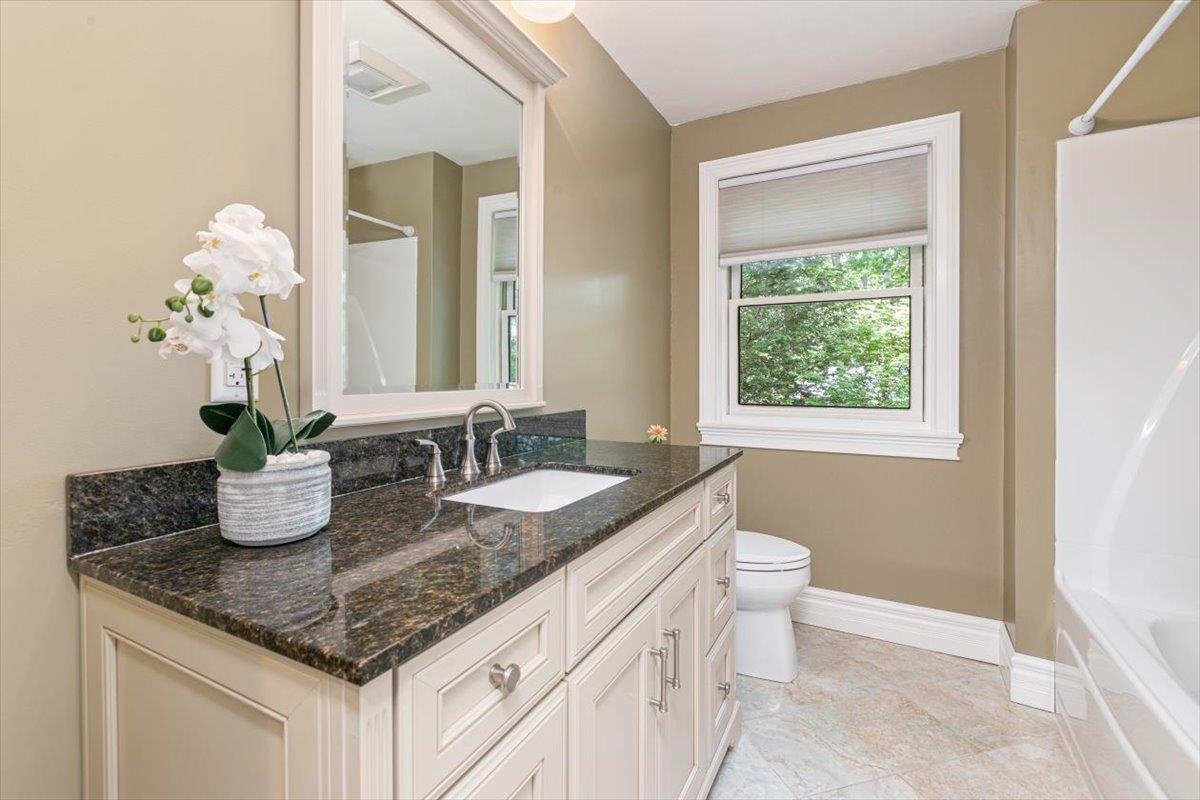 81 Conleys Grove Road Derry, NH 03038 - Photo 22 of 45 Gallery Image 22
