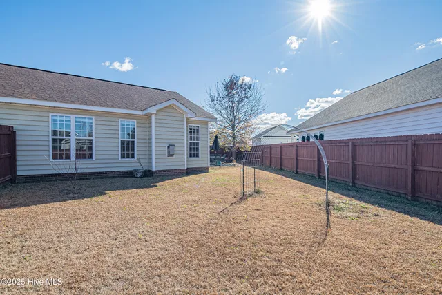 $232,000 | 2305 Sawgrass Drive, Winterville, NC 28590