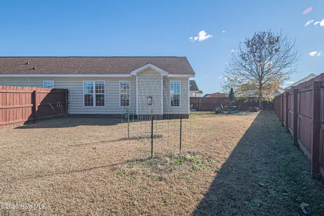 $232,000 | 2305 Sawgrass Drive, Winterville, NC 28590