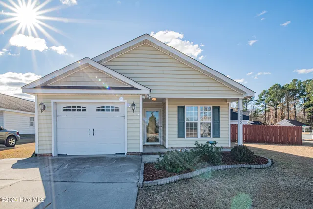 $232,000 | 2305 Sawgrass Drive, Winterville, NC 28590