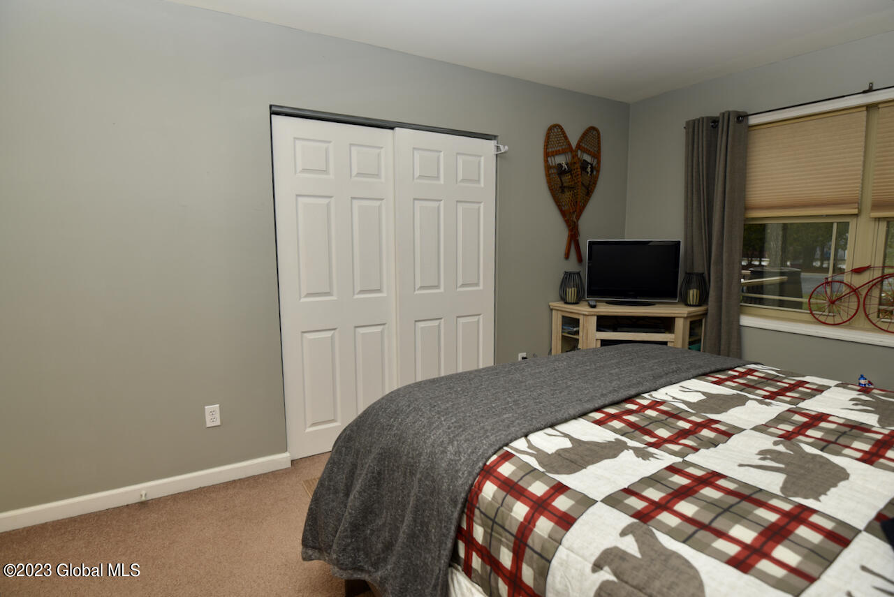 44 Russell Road Greenfield, NY 12833 - Photo 45 of 61 39