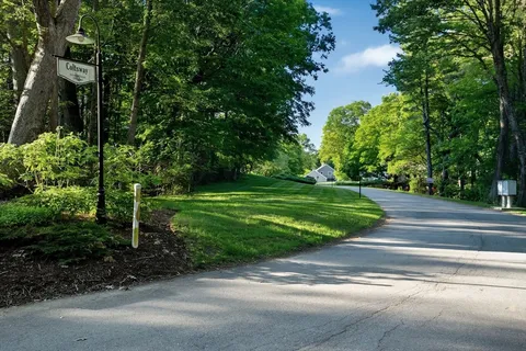$699,000 | 16 Coltsway, Unit 16, Wayland, MA 01778