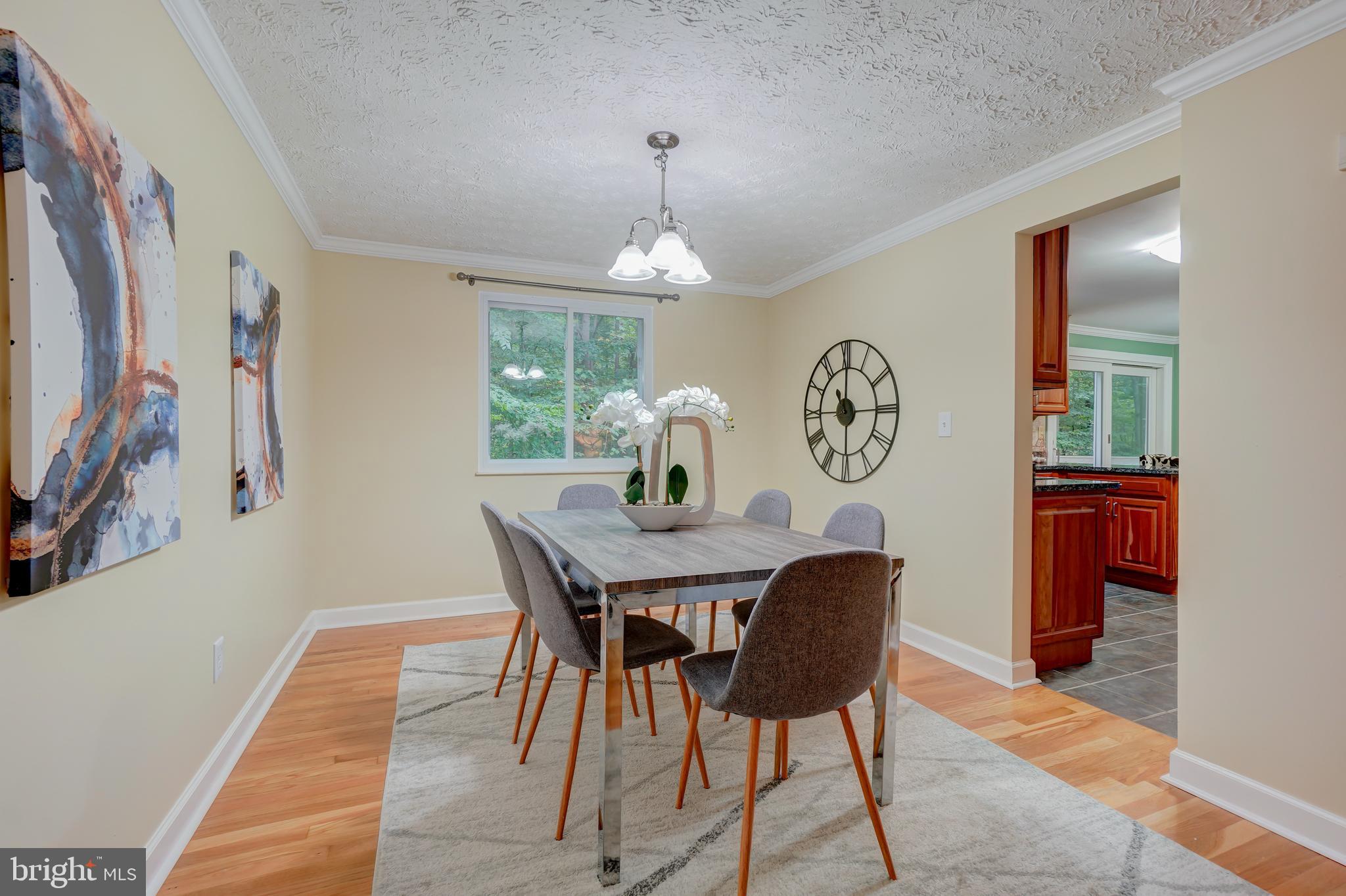 8843 Woodlawn Way Springfield, VA 22153 - Photo 11 of 45 Dining Room easily accommodates a large table