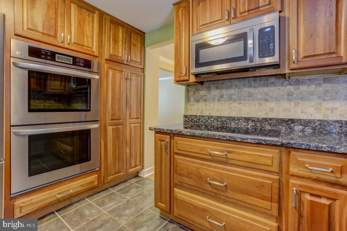 8843 Woodlawn Way Springfield, VA 22153 - Photo 16 of 45 Double ovens - both convection - and a microwave!
