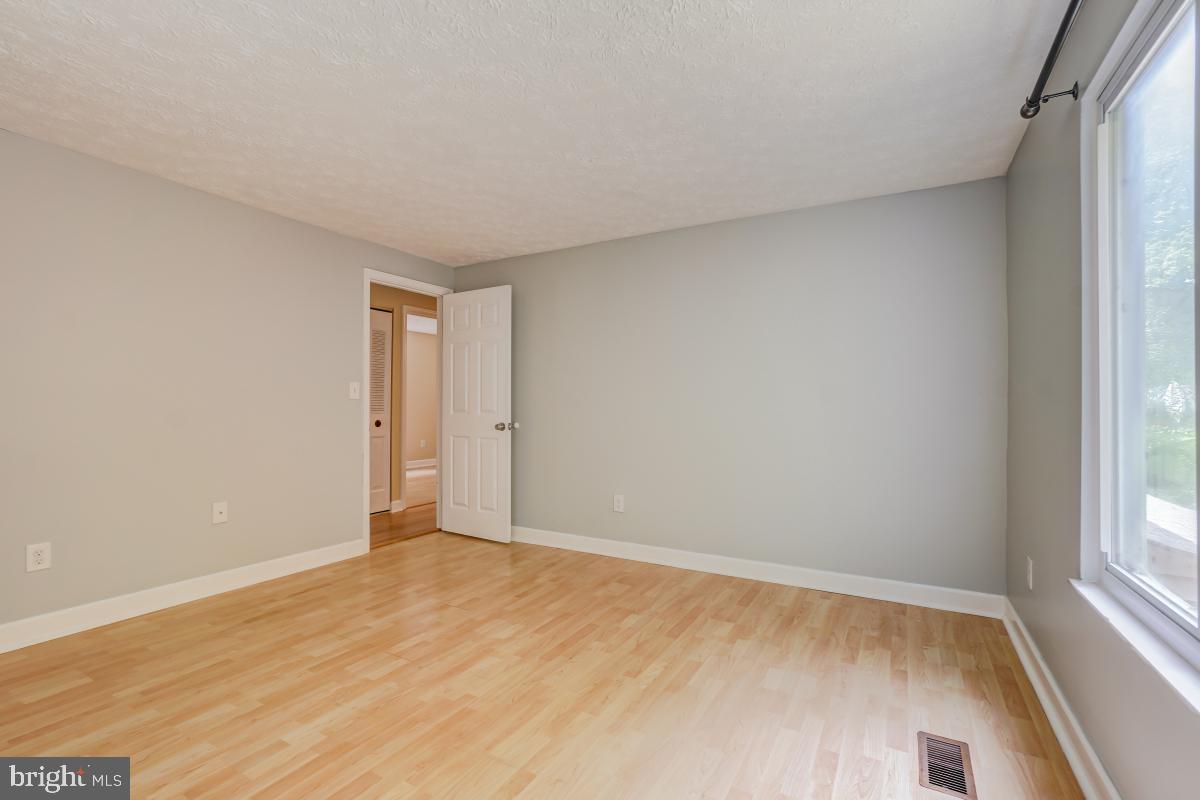 8843 Woodlawn Way Springfield, VA 22153 - Photo 29 of 45 Second bedroom