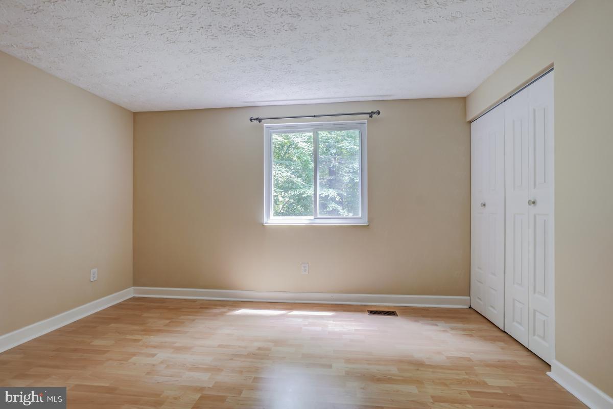 8843 Woodlawn Way Springfield, VA 22153 - Photo 30 of 45 Third bedroom