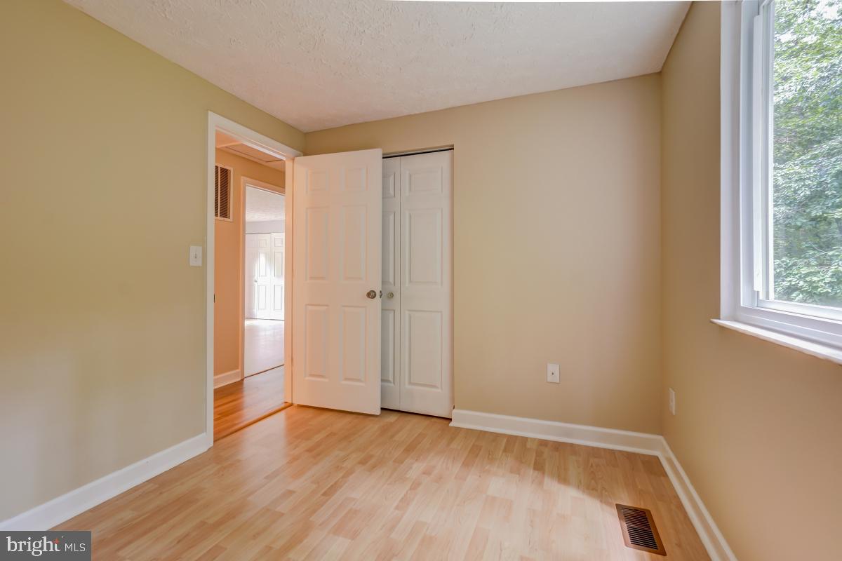 8843 Woodlawn Way Springfield, VA 22153 - Photo 33 of 45 Fourth bedroom