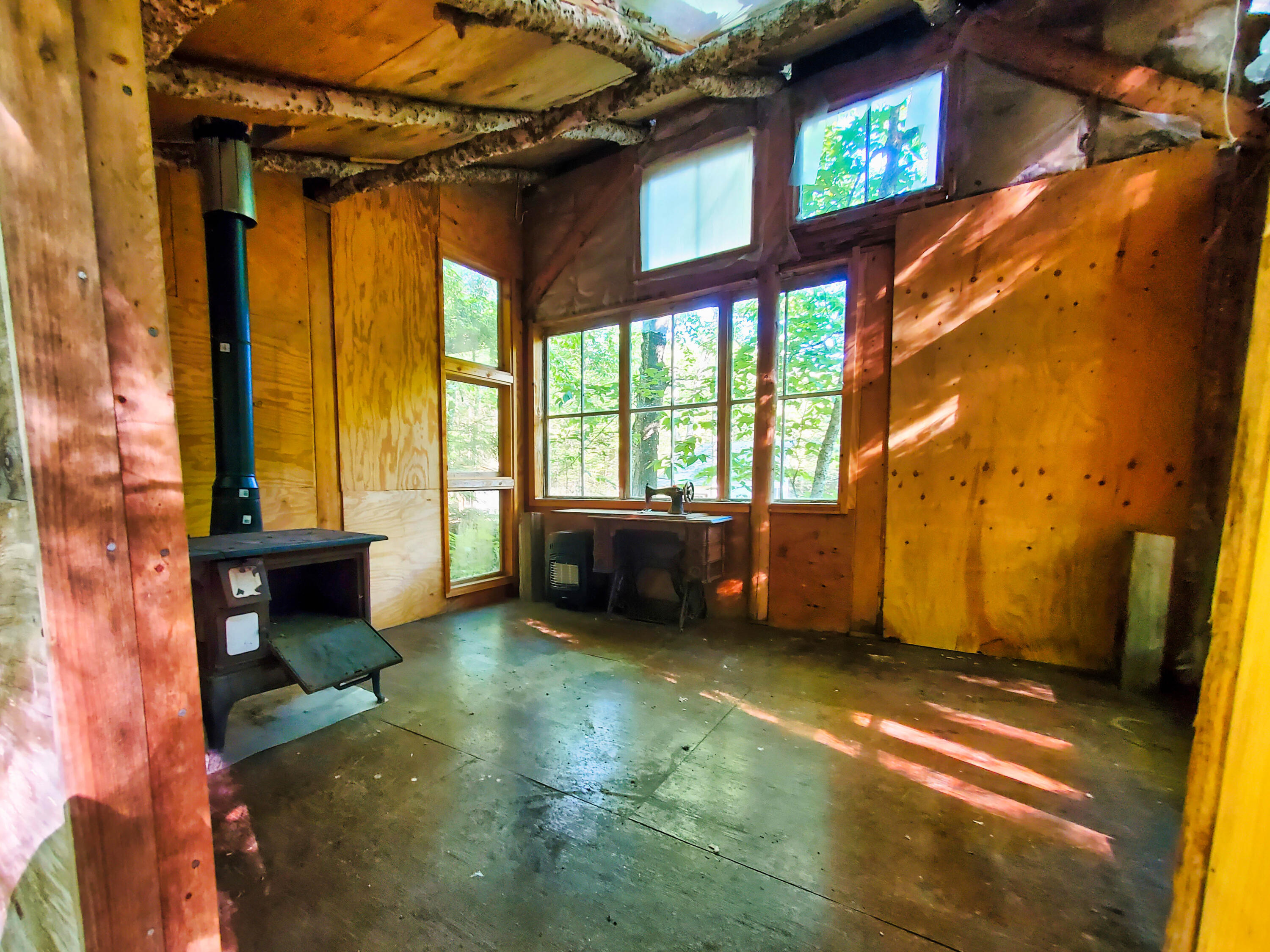 186 Orrin Road Ellsworth, ME 04605 - Photo 3 of 13 Wood Stove