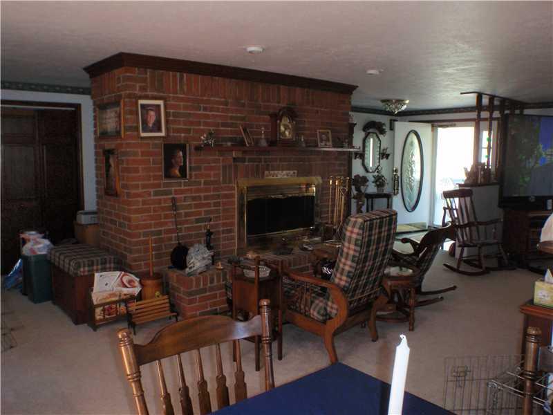 Living Room. 