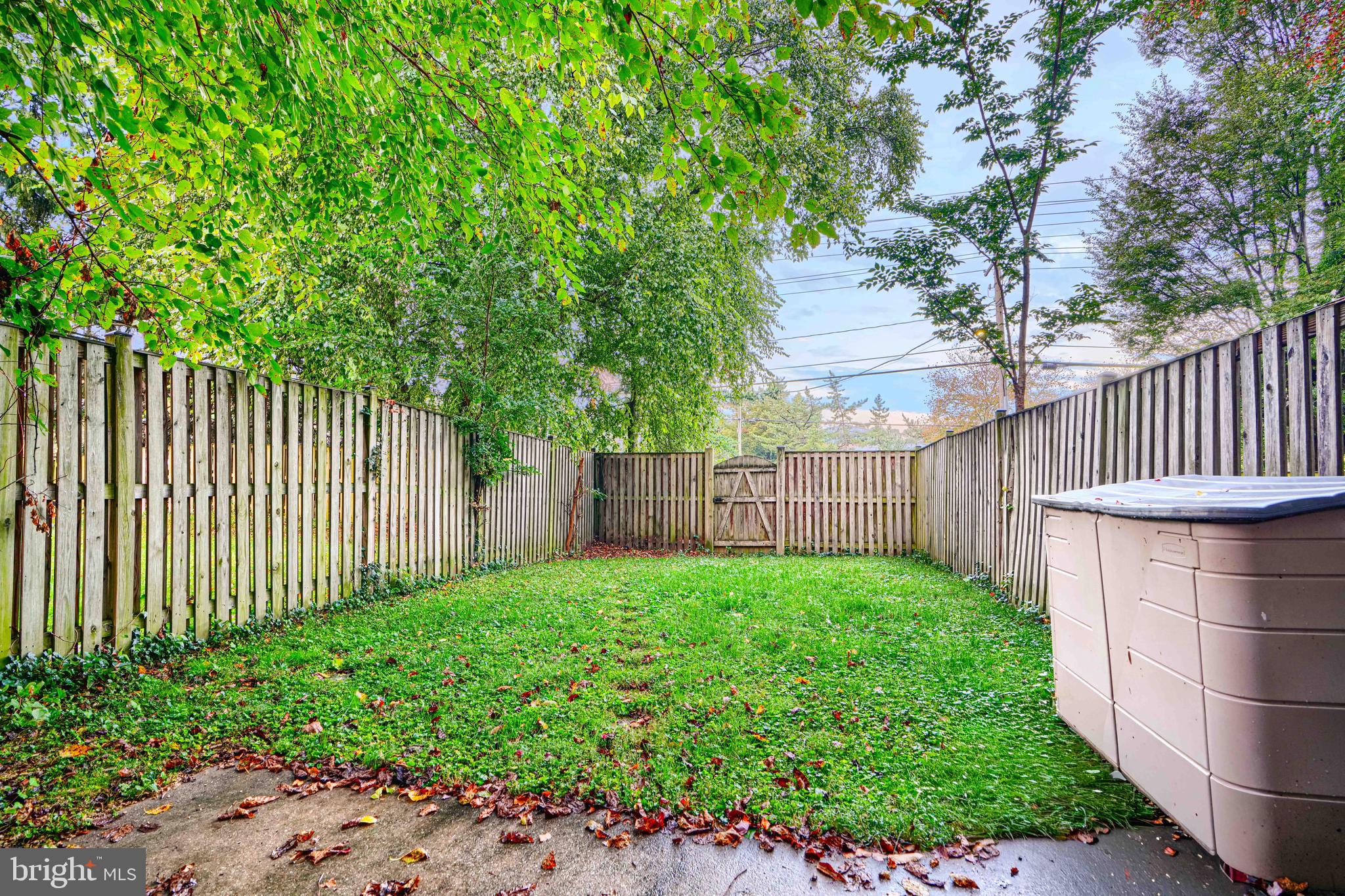 14 Englefield Square Owings Mills, MD 21117 - Photo 27 of 32 Backyard