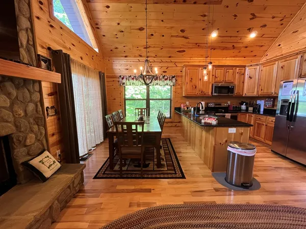 $545,900 | 465 Confederate Circle, Murphy, NC 28906