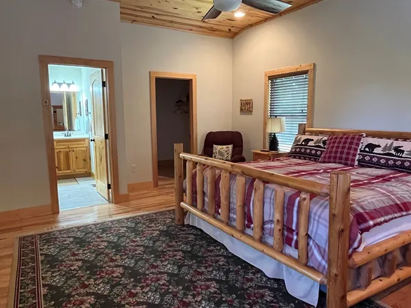$545,900 | 465 Confederate Circle, Murphy, NC 28906