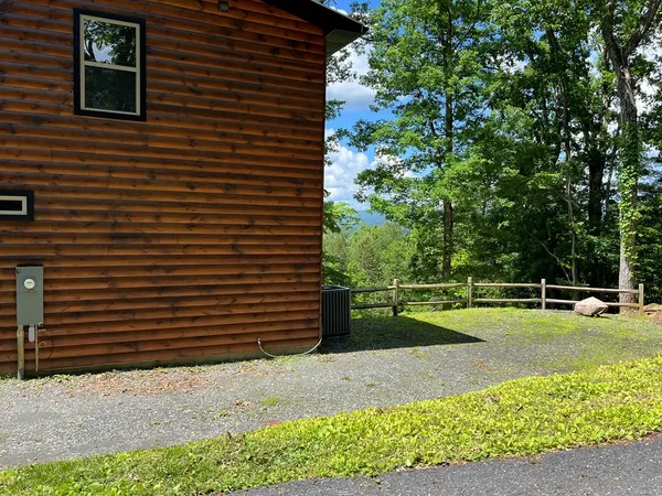 $545,900 | 465 Confederate Circle, Murphy, NC 28906