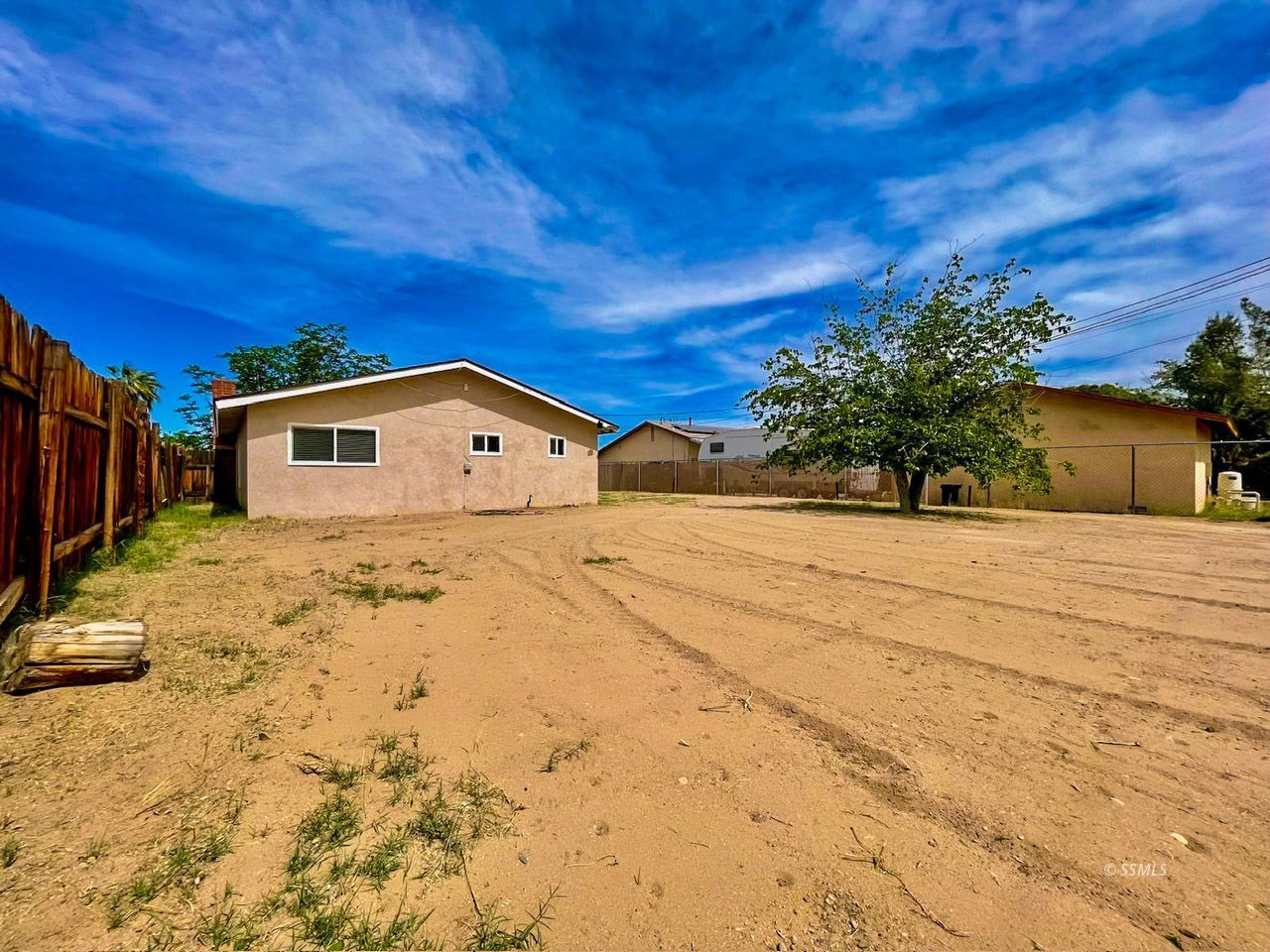 729 West Alene Avenue Ridgecrest, CA 93555 - Photo 36 of 39