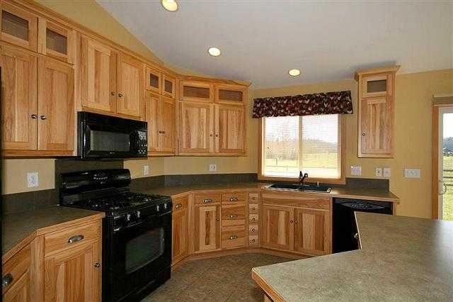 4819 Springdale-Hunters Road, Unit C Springdale, WA 99173 - Photo 5 of 20