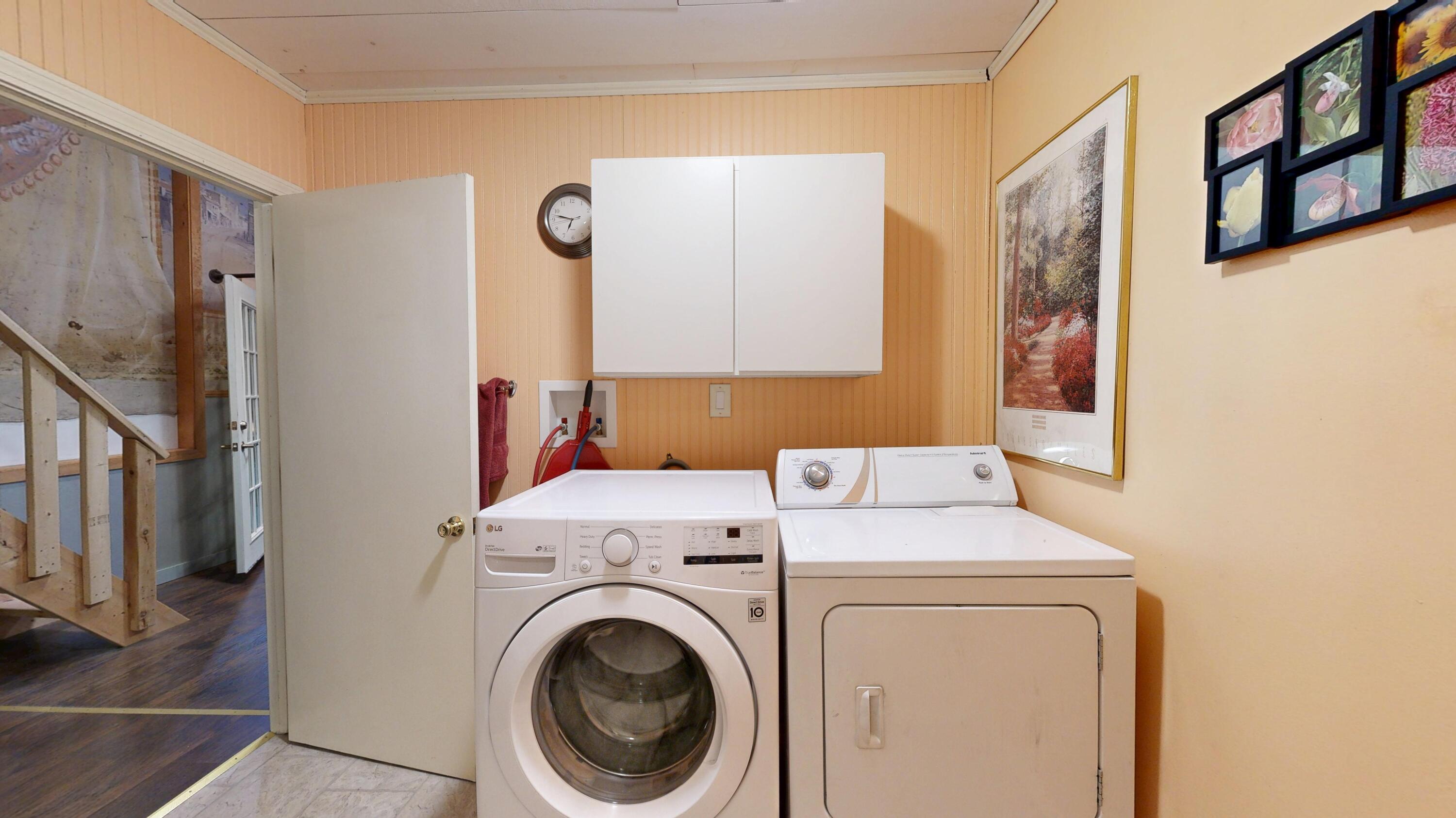 17 Turner Street Buckfield, ME 04220 - Photo 44 of 123 1st floor bath