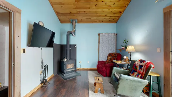 $550,000 | 17 Turner Street, Buckfield, ME 04220