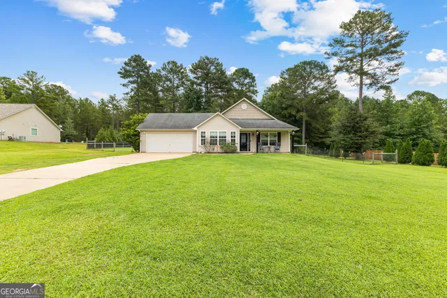 $330,000 | 39 Glazier Farms Way, Senoia, GA 30276