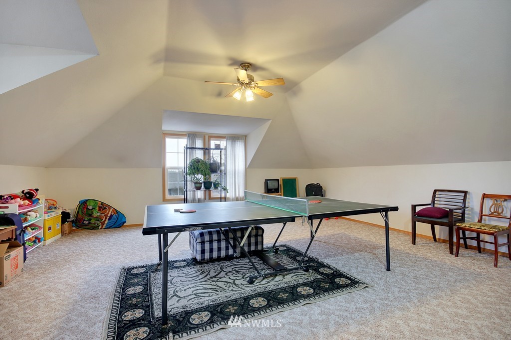 5923 59th Loop Southeast Lacey, WA 98513 - Photo 13 of 25 Gallery Image 13