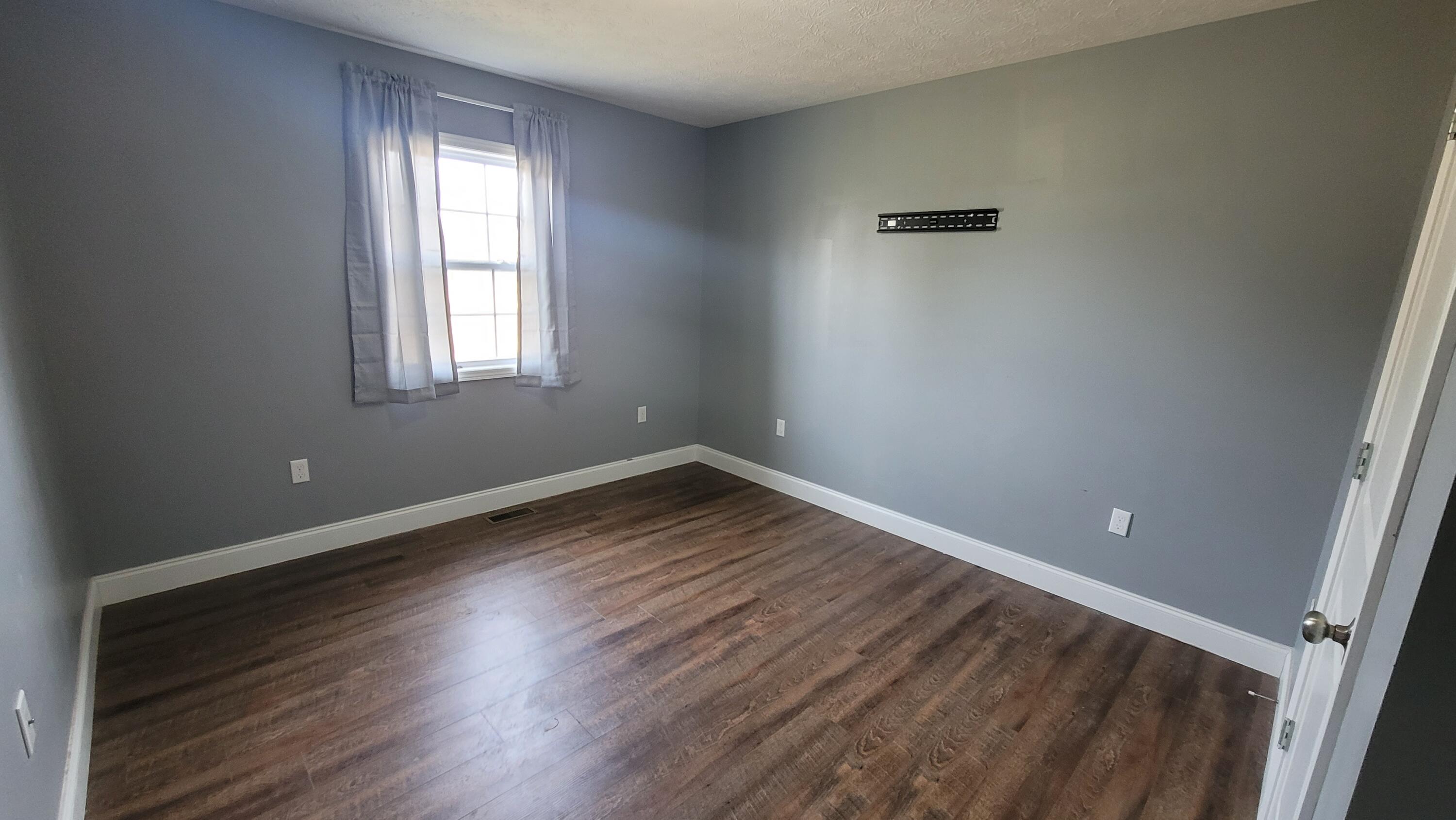 244 Hickory Ridge Drive Corbin, KY 40701 - Photo 8 of 18 hallway bed 1