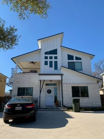 $3,700 | 4306 Oaklawn Street, Bryan, TX 77801