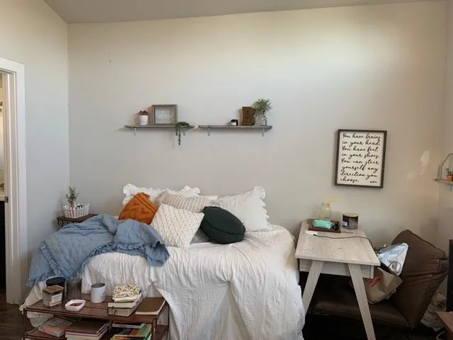 $3,700 | 4306 Oaklawn Street, Bryan, TX 77801