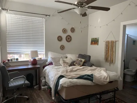 $3,700 | 4306 Oaklawn Street, Bryan, TX 77801