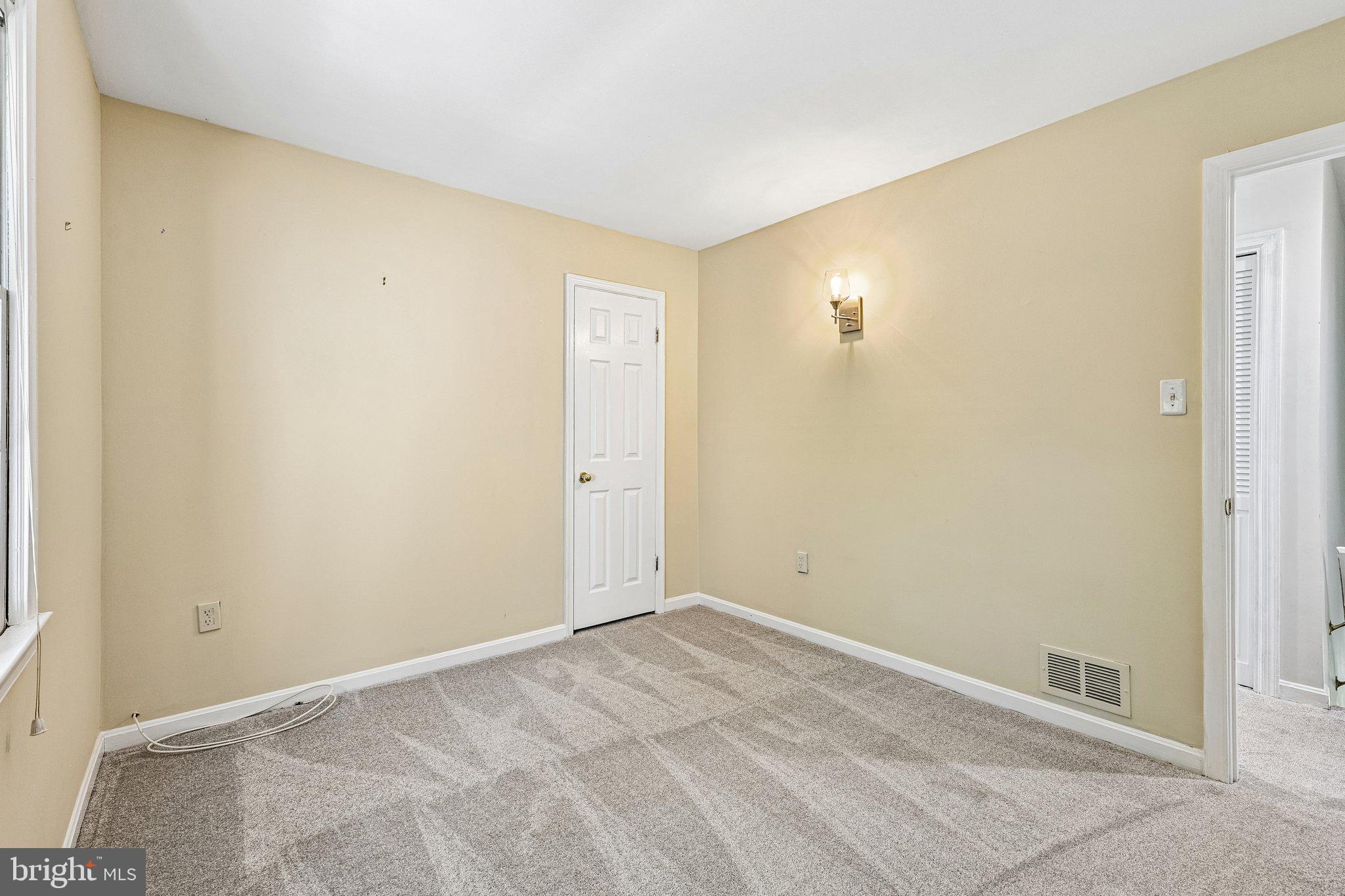 2484 Freetown Drive Reston, VA 20191 - Photo 29 of 63 Bedroom