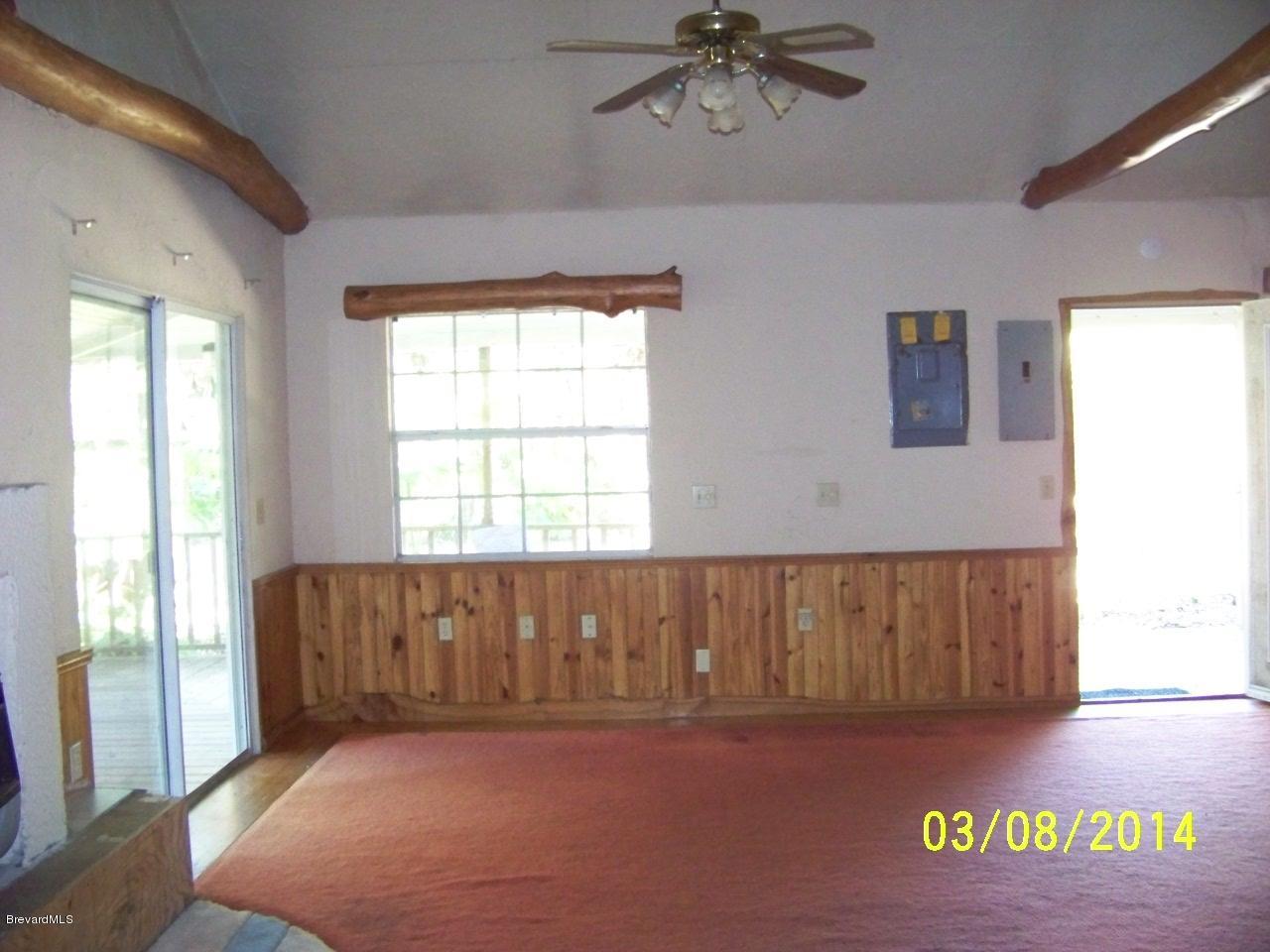 5160 Wilden Road Micco, FL 32976 - Photo 10 of 21 Living 4