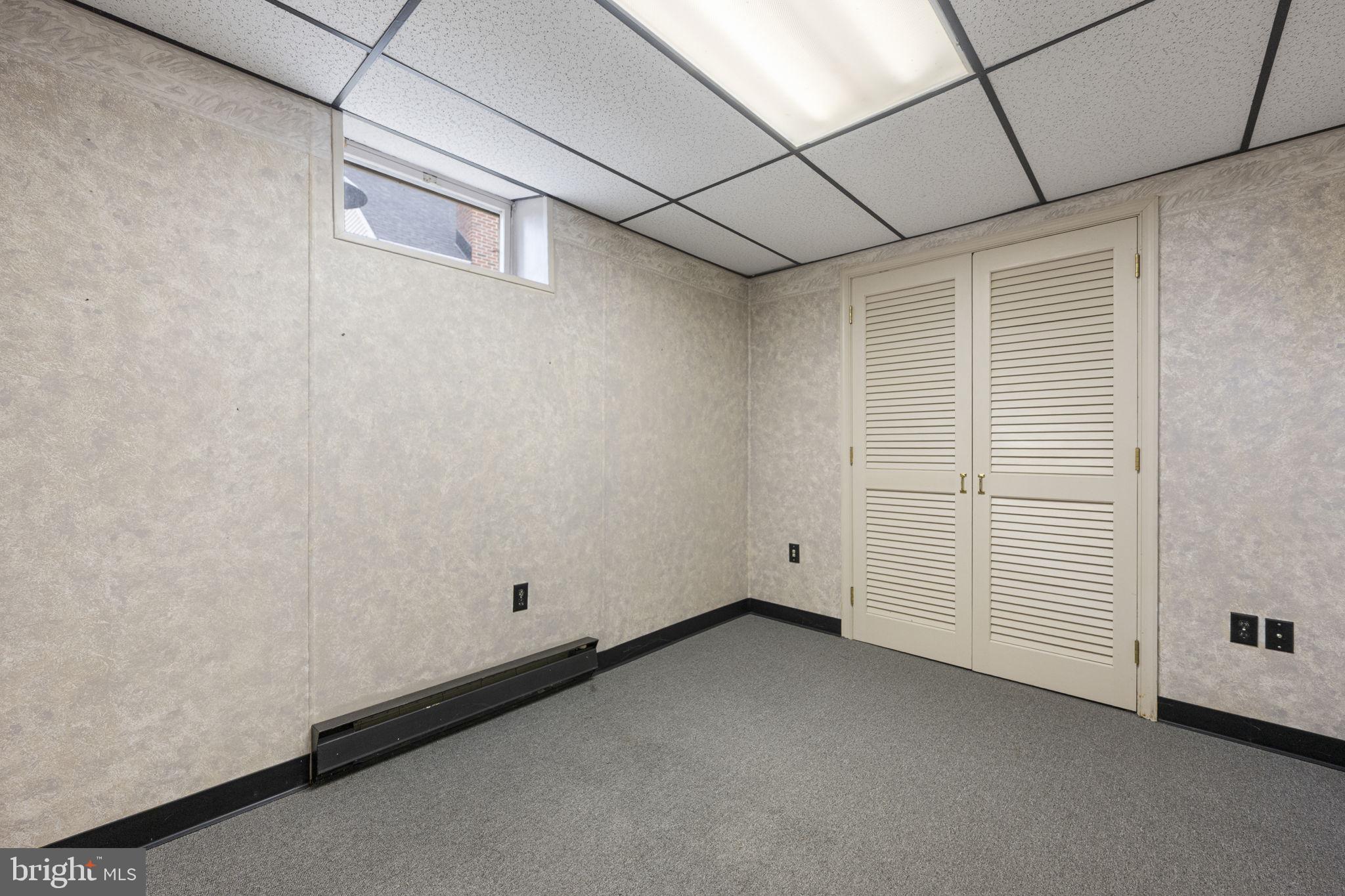 46 Green Acre Road Lititz, PA 17543 - Photo 28 of 44 a view of a garage