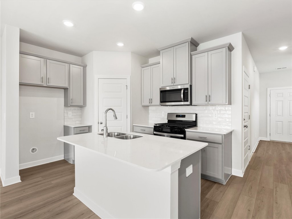 126 Arrow Court Greer, SC 29651 - Photo 8 of 27