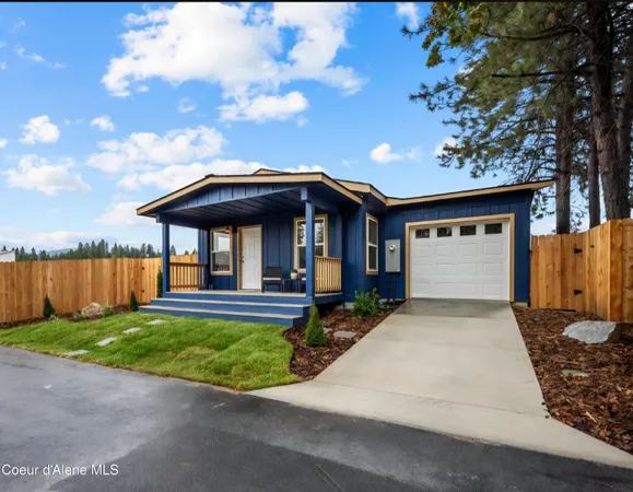 $409,900 | 251 8th Street, Priest River, ID 83856