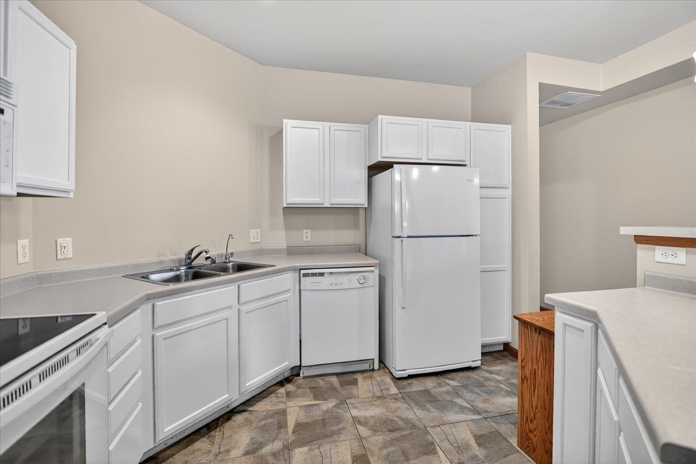 3027 Providence Street, Unit 5 Sun Prairie, WI 53590 - Photo 22 of 40