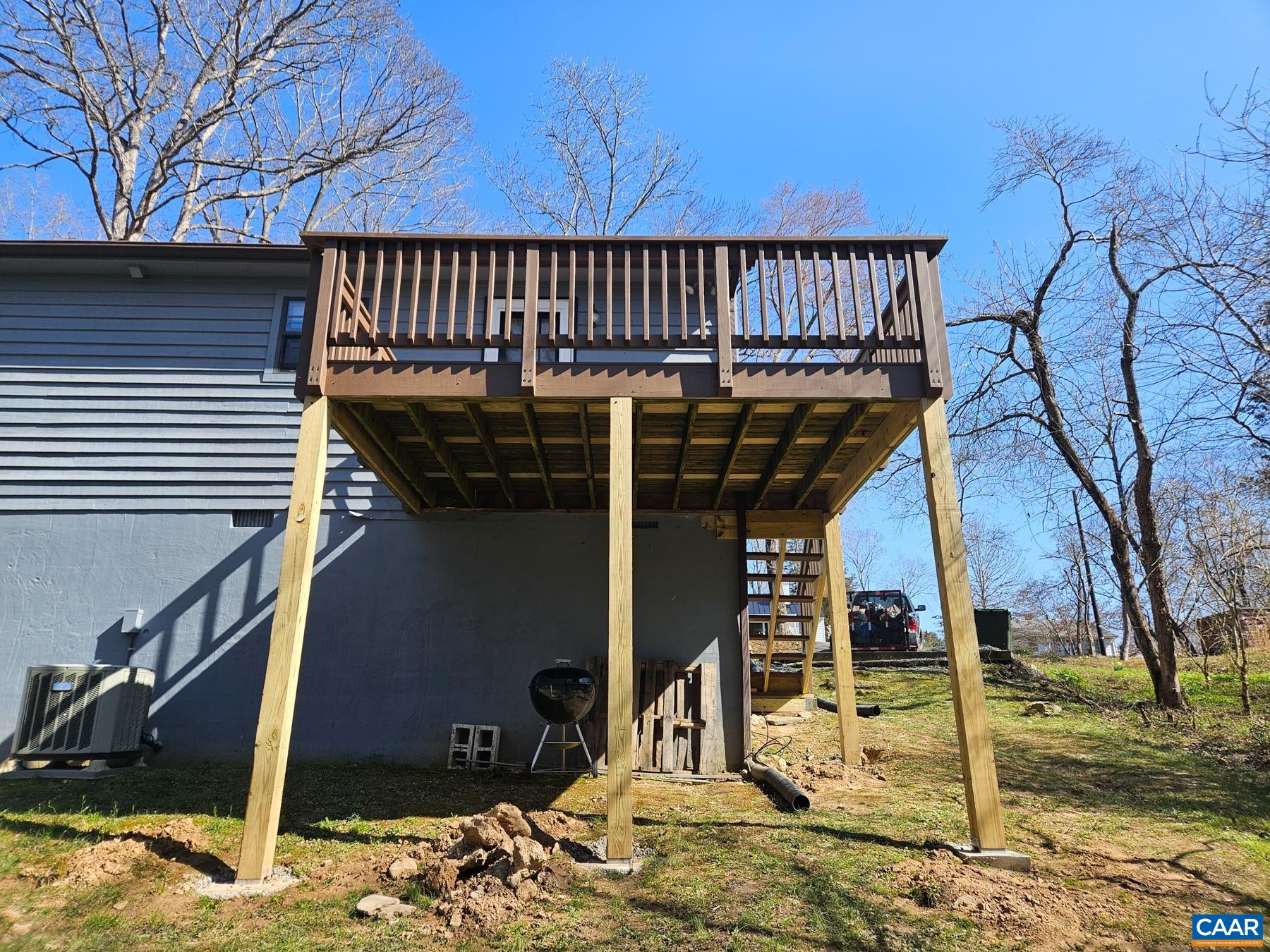 150 Buckingham Circle Charlottesville, VA 22903 - Photo 23 of 27 a view of a house with backyard