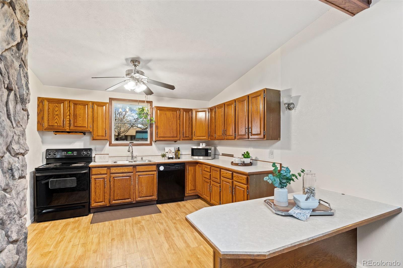 7301 Granada Road Denver, CO 80221 - Photo 6 of 39 Gallery Image 6