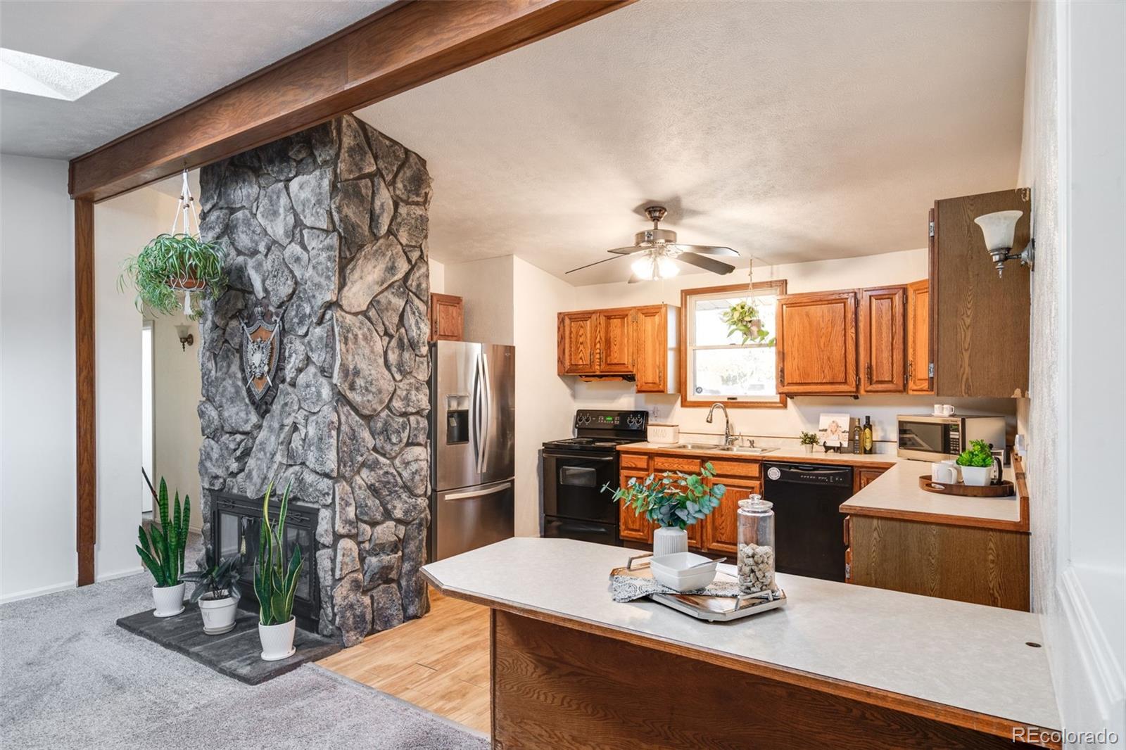 7301 Granada Road Denver, CO 80221 - Photo 8 of 39 Gallery Image 8