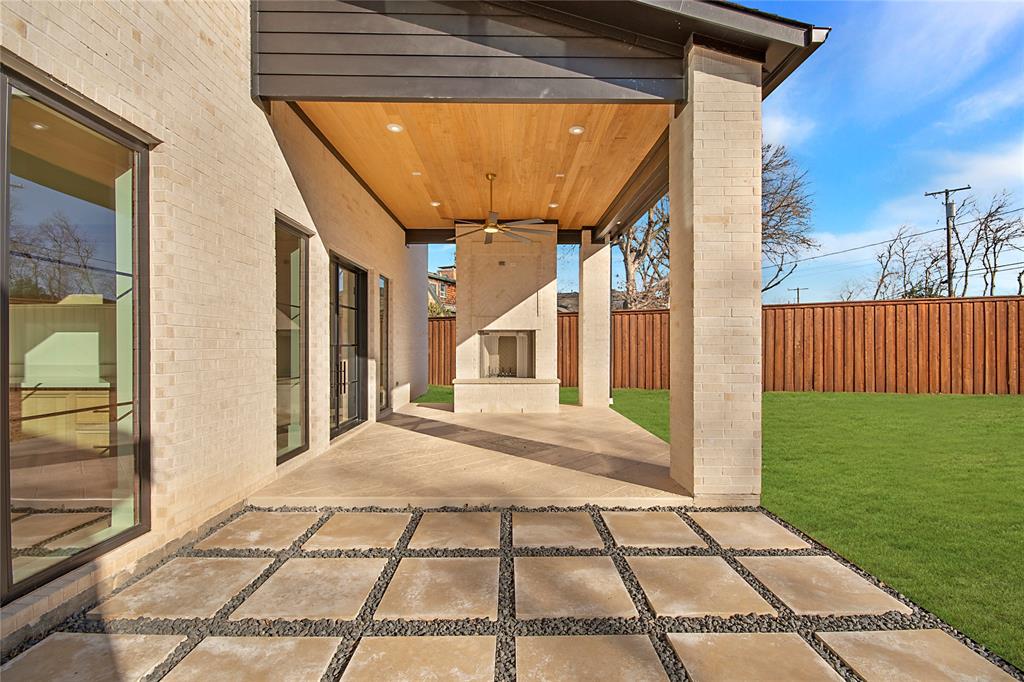 4222 Middleton Road Dallas, TX 75229 - Photo 39 of 40 a view of a porch with a backyard