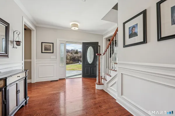 $849,500 | 5 Kary Lane, New Milford, CT 06776